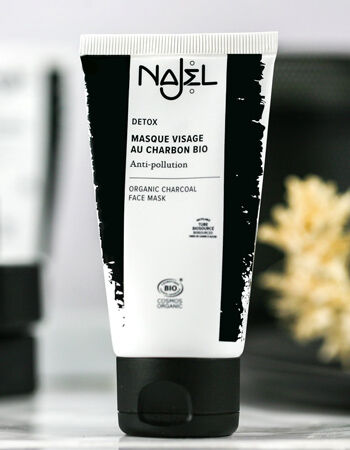 Masque Visage Charbon Bio