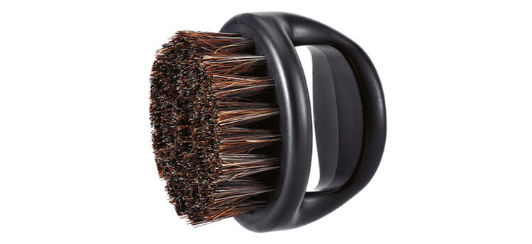 Ergonomic Fade Brush